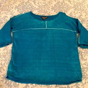 Tommy Bahama turquoise cotton top size medium.